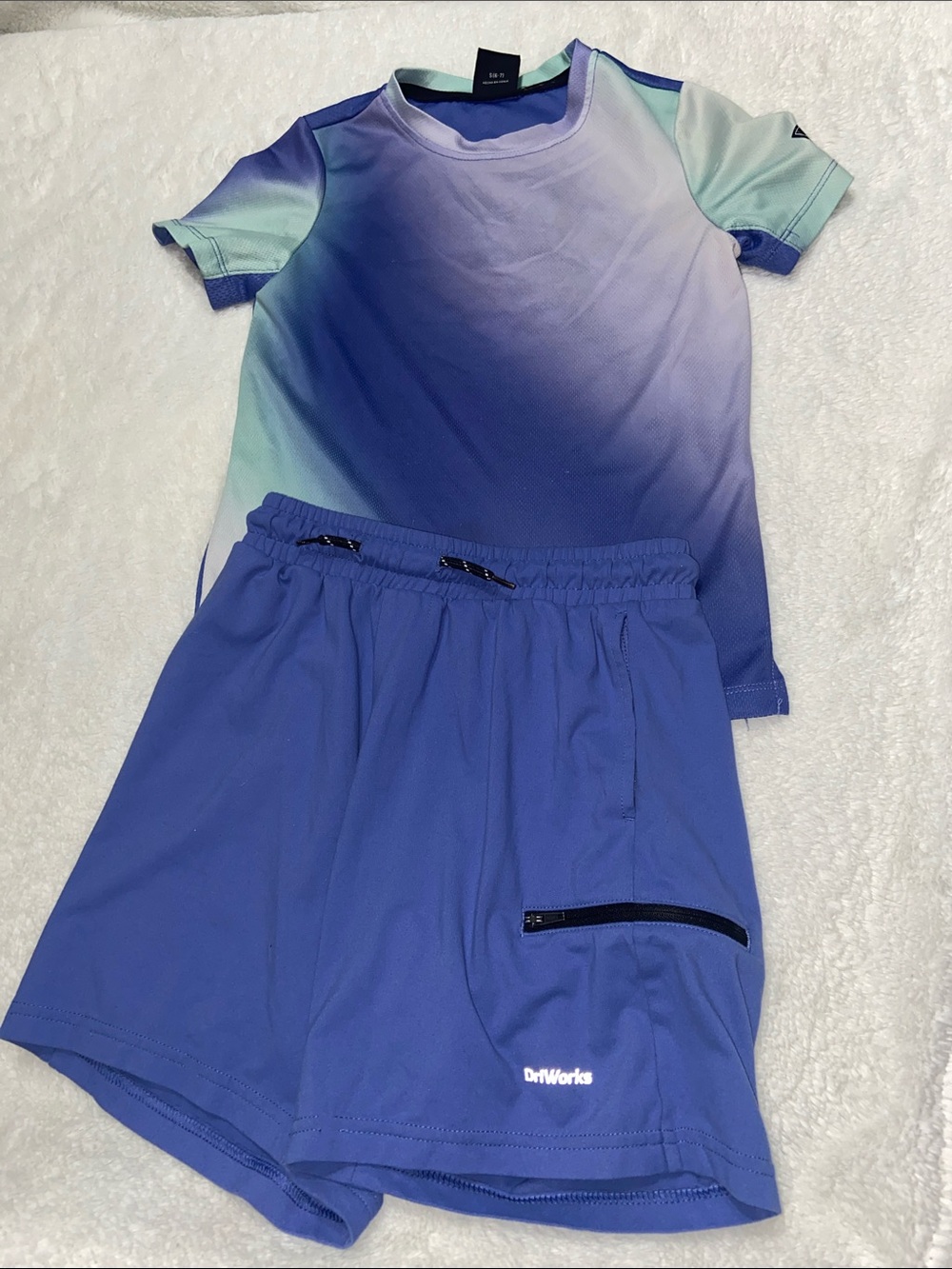 Reebok Boys' Blue and Mint Gradient Active Set